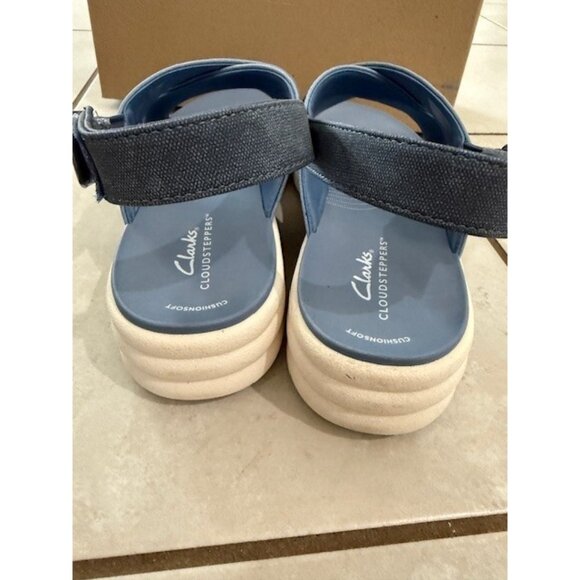 Clarks Cloud Steppers Drift Sun Sandals Womens Blue Denim Slingback Sz 9.5 M NIB - Picture 6 of 11